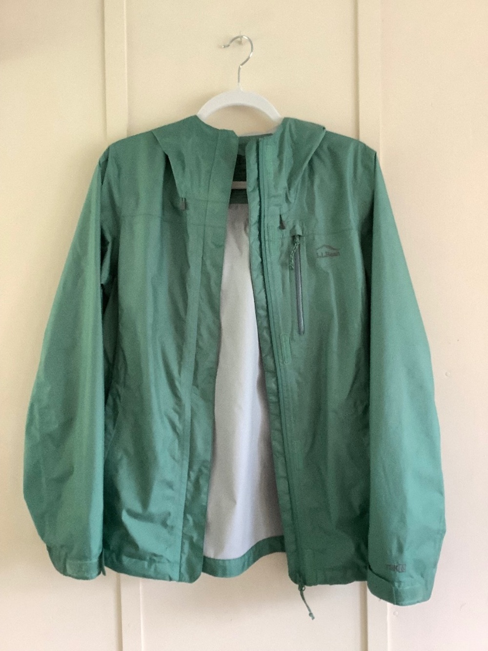 LL Bean Women's Trail Model Rain Jacket